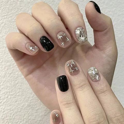 Luxury Black Explosive Diamond Four-pointed Star Blooming Short Removable False Nails