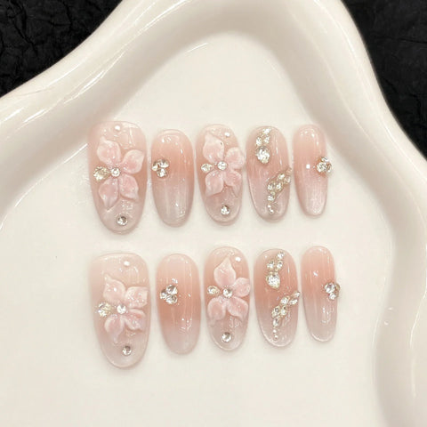 New Style Snake element Zircon Drill Advanced Cool Cat's Eye Handcrafted Nail Wear