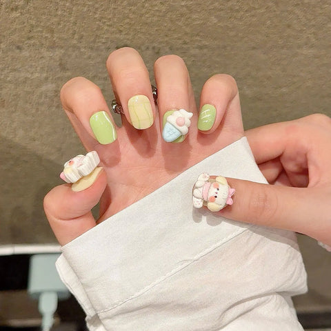 High Quality Cute Short Nails Pure Hand-painted 3D Cartoon Press on Nails