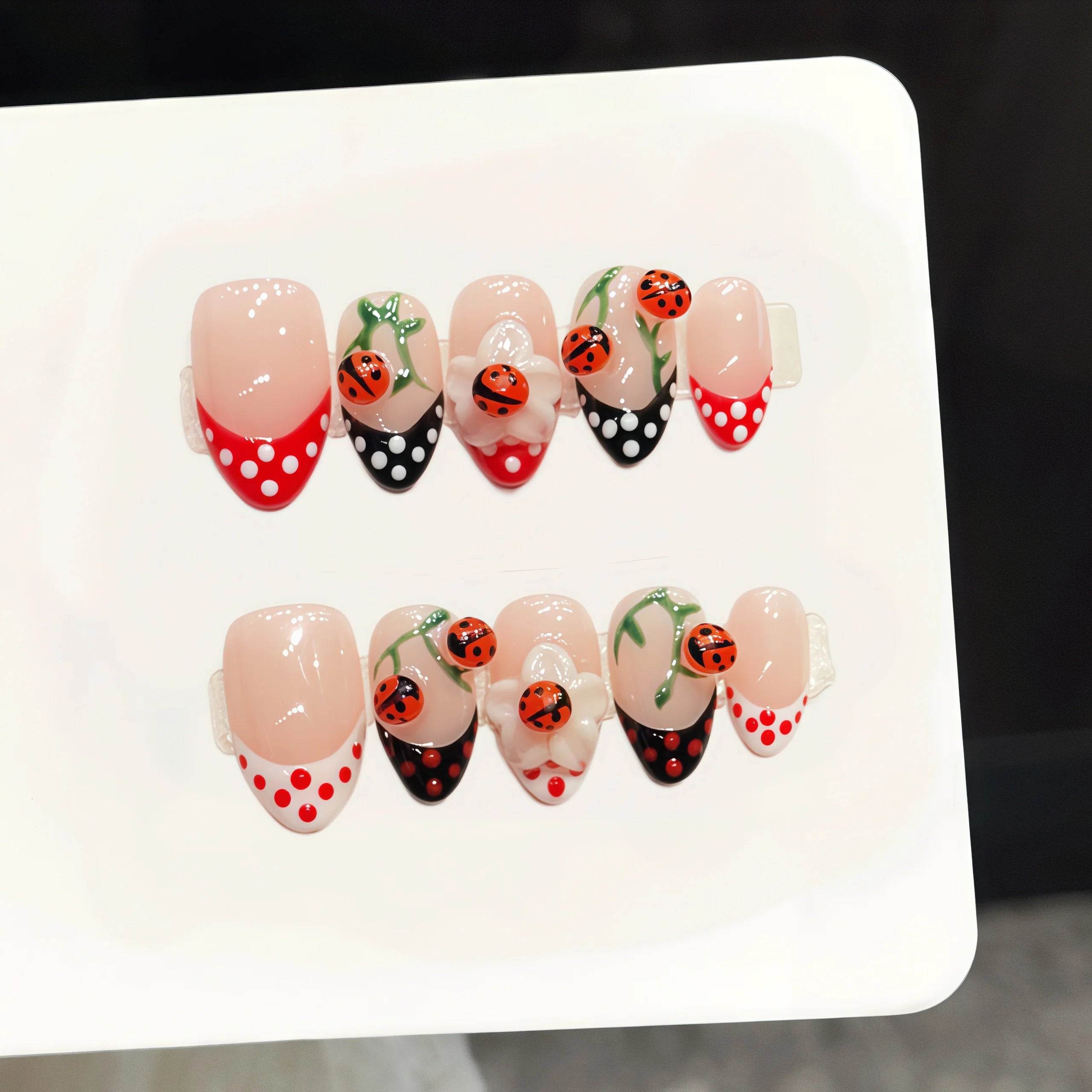 High Quality 3D Flower Cute Ladybug Red Black Polka Dot French Nail Tips Handmade 10pcs Short Almond Press on Nails