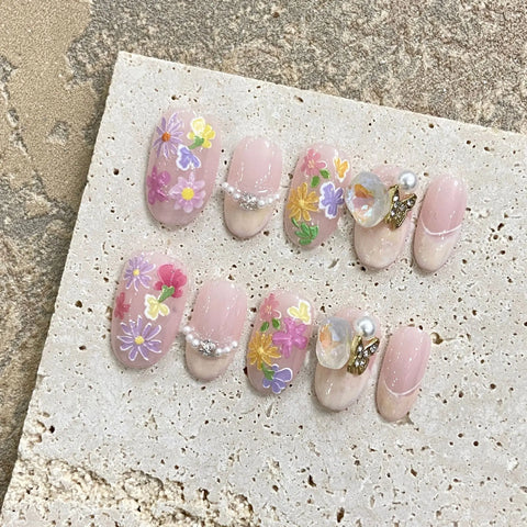 Sweet Hand-painted Small Florals  Glue Artificial Fingernail Shiny Diamond  Artificial False Press on  Nails