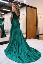 Meerjungfrauen-Abendkleid aus Satin mit schulterfreiem Ausschnitt und Schlitz