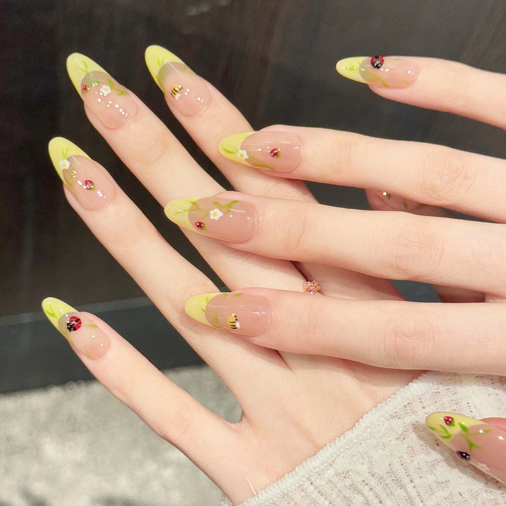 Spring Summer Medium Oval Nails Handmade Cute Ladybug Nail Art Yellow Flower French Artificial Press on False Nails