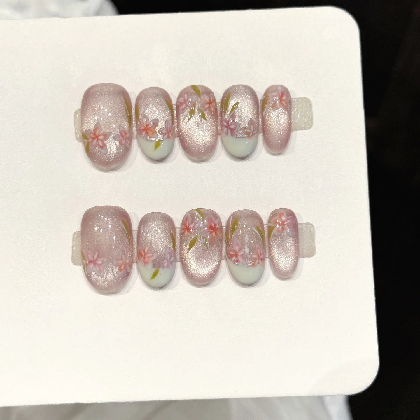 Spring Luxury Handmade Pink Cat Eye Press on Nails Pure Painting Flower Nail Art Elegant Short White French Tips