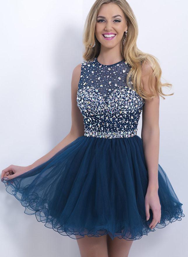 Kurzes, kurzes A-Linien-Abendkleid aus Spitze mit Perlenbesatz, Neckholder und Herzausschnitt, süßes Homecoming-Kleid 