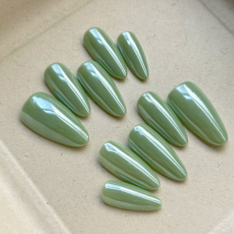 Hot SaleGreen Magic Mirror Pink Almond NailHandmade Artificial Gel Nail Press-On Nails