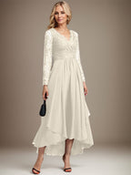 A-Linien-Kleid aus Chiffon mit V-Ausschnitt und asymmetrischer Spitze für die Mutter der Braut