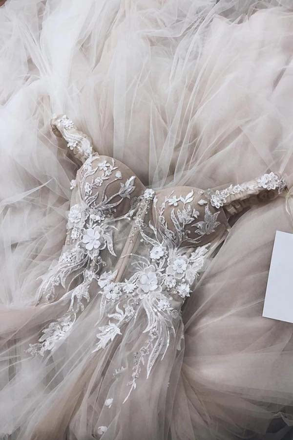 Ivory Off Shoulder Sweetheart Long Wedding Dresses with Lace Appliques