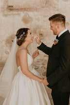 Ivory Satin A-line V-neck Spaghetti Straps Sleeveless Wedding Dresses