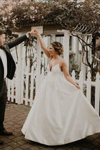 Ivory Satin A-line V-neck Spaghetti Straps Sleeveless Wedding Dresses