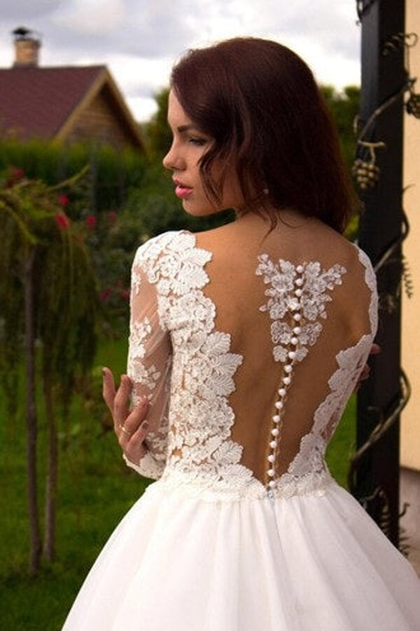 Ivory Tulle Boho Princess A-line V-neck Long Sleeves Wedding Dresses