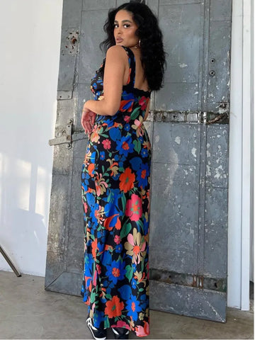 Vestido de vacaciones de satén floral con escote en V