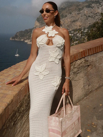 Vestido de vacaciones de punto con cuello halter y flores 3D azules