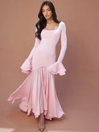 Vestido maxi rosa de vacaciones con cuello cuadrado