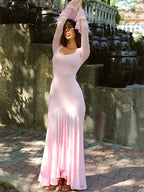 Vestido maxi rosa de vacaciones con cuello cuadrado