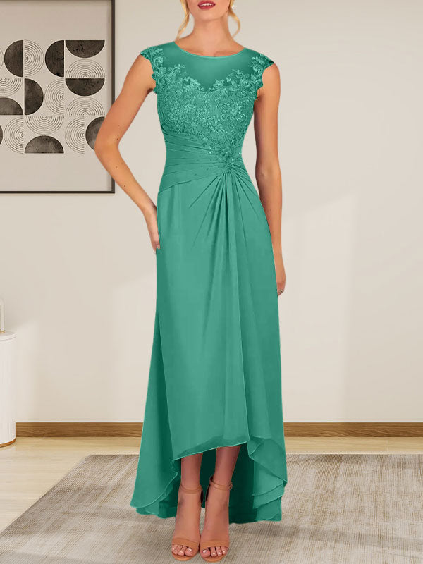 Champagnerfarbenes A-Linien-Chiffonkleid mit Rundhalsausschnitt und Spitze