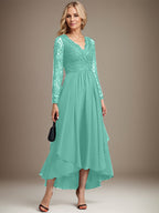 A-Linien-Kleid aus Chiffon mit V-Ausschnitt und asymmetrischer Spitze für die Mutter der Braut