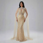 Luxuriöses Abendkleid in Nude, Perlenbesatz, mit Tüllschleppe, LA72189A