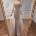 Vestido de noche de sirena con tirantes finos y cuentas de cristal color caramelo de lujo LA72810A