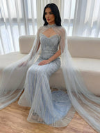 Luxuriöses, nudefarbenes Meerjungfrauen-Abendkleid mit Cape-Ärmeln LA73118