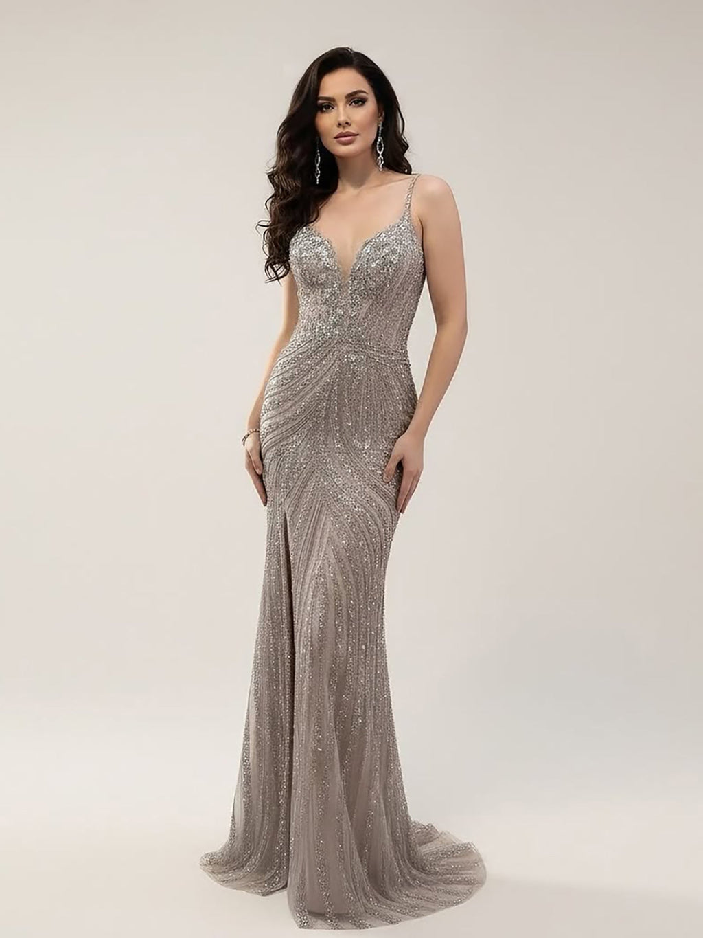 Vestido de noche de sirena de lujo con abertura alta y cuentas color nude LA73340