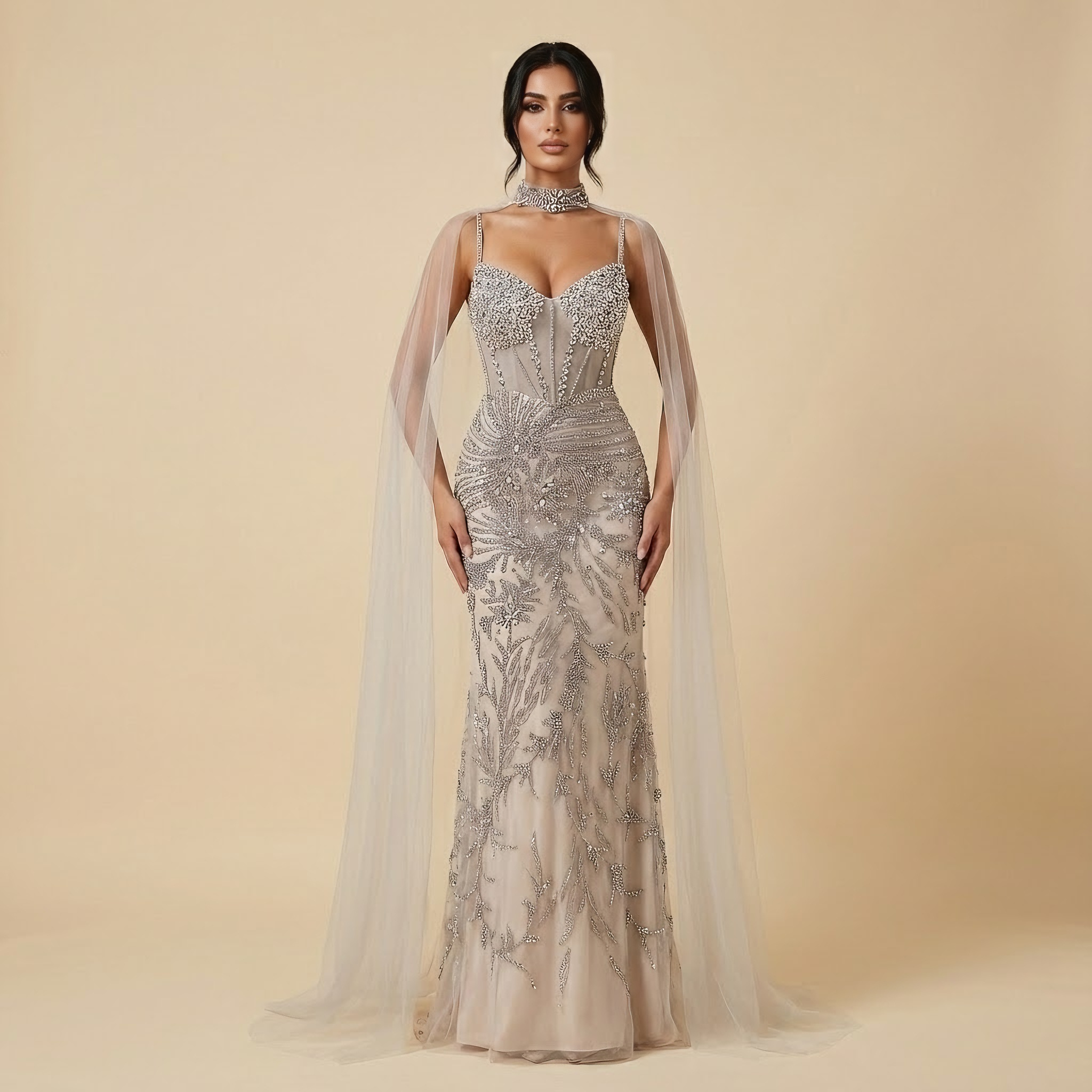 Luxuriöses Abendkleid, grau, perlenbesetzt, mit Cape, Ballkleid LA73342