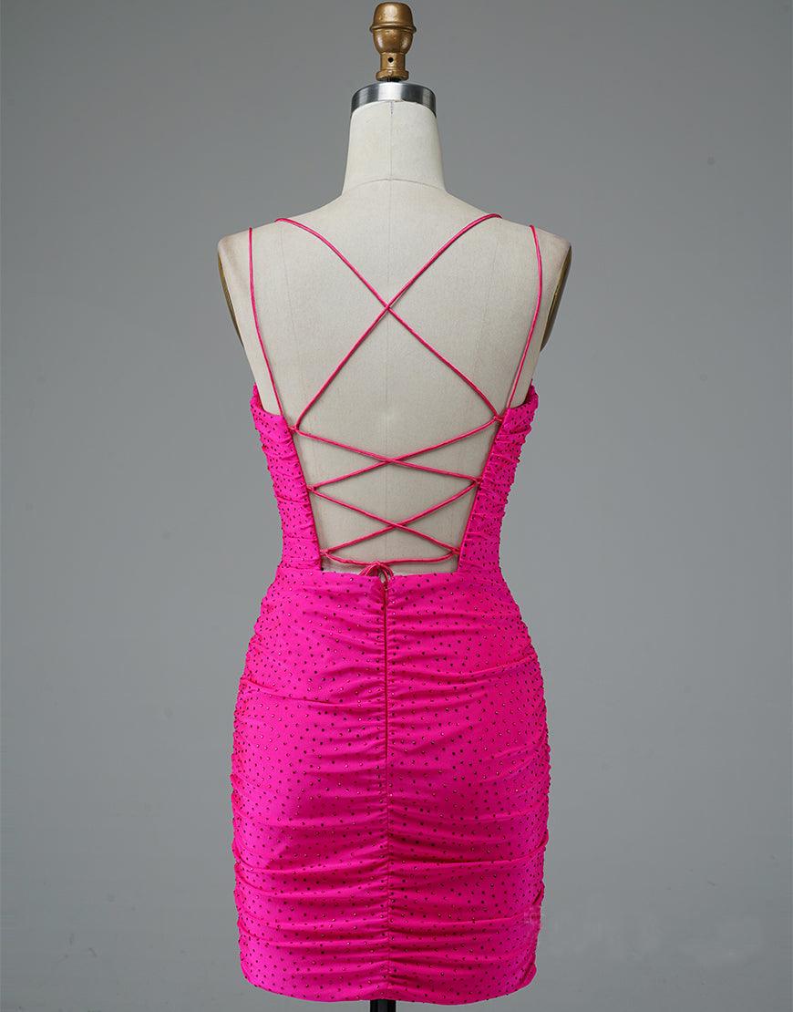 Vestido de fiesta corto rosa intenso con tirantes finos ajustables