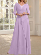 A-Linien-Kleid aus Chiffon mit V-Ausschnitt, bodenlang, für die Mutter der Braut, mit plissierter Perlenstickerei