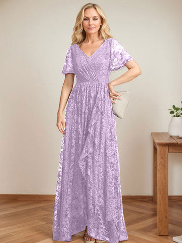 A-Linien-Kleid mit V-Ausschnitt, asymmetrischem Spitzenbesatz und Kaskadenrüschen für die Mutter der Braut 