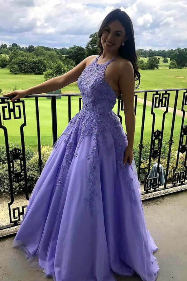 Vestidos de Noche de Fiesta de Tul Corte A con Cuello Halter y Encaje Aplicado