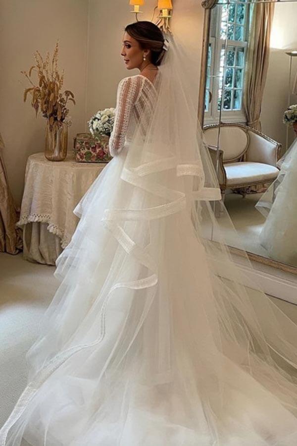 Layered Tulle Ball Gown Lace V-neck Long Sleeves Wedding Dresses