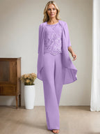 Vestido de madre de la novia de gasa con encaje, escote redondo y lentejuelas y mono/pantalón separado 