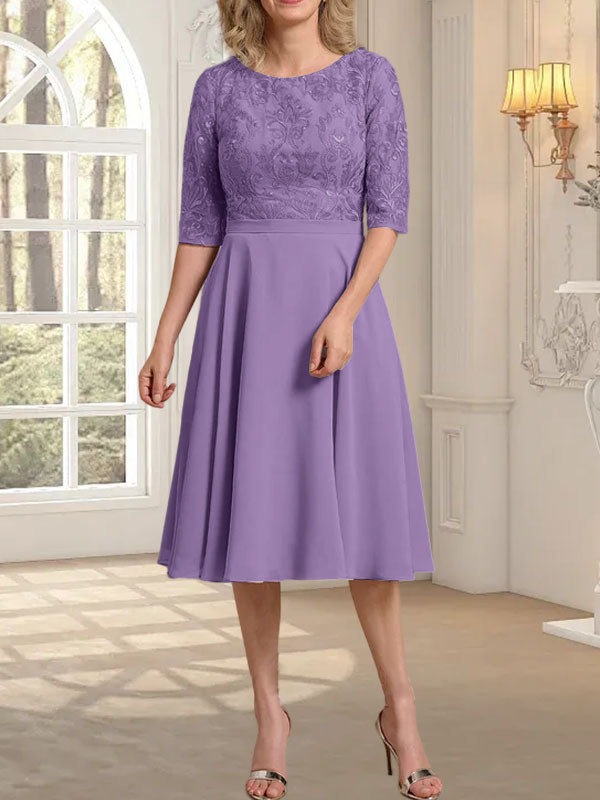 A-Linien-Kleid aus Chiffon mit Rundhalsausschnitt und knielangem Schnitt – das perfekte Kleid für die Mutter der Braut