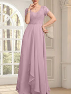 A-Linien-Kleid mit herzförmigem Herzausschnitt, bodenlang, aus Chiffon und Spitze, mit Perlenstickerei und Kaskadenrüschen – ideal für die Mutter der Braut