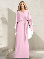 A-Linien-Kleid aus Chiffon mit V-Ausschnitt, bodenlang, mit Kaskadenrüschen und Perlenstickerei für die Mutter der Braut. 