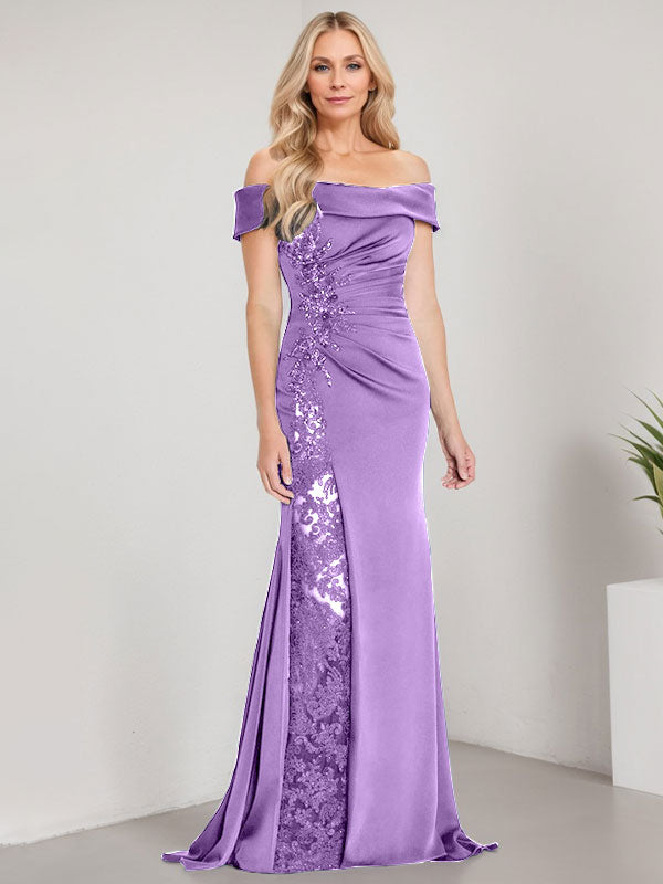 A-Linien-Kleid mit schulterfreiem bodenlangem Schnitt, Applikationen, Perlenstickerei, Meerjungfrauen-Stil und hohem Beinschlitz – perfekt für die Mutter der Braut. 