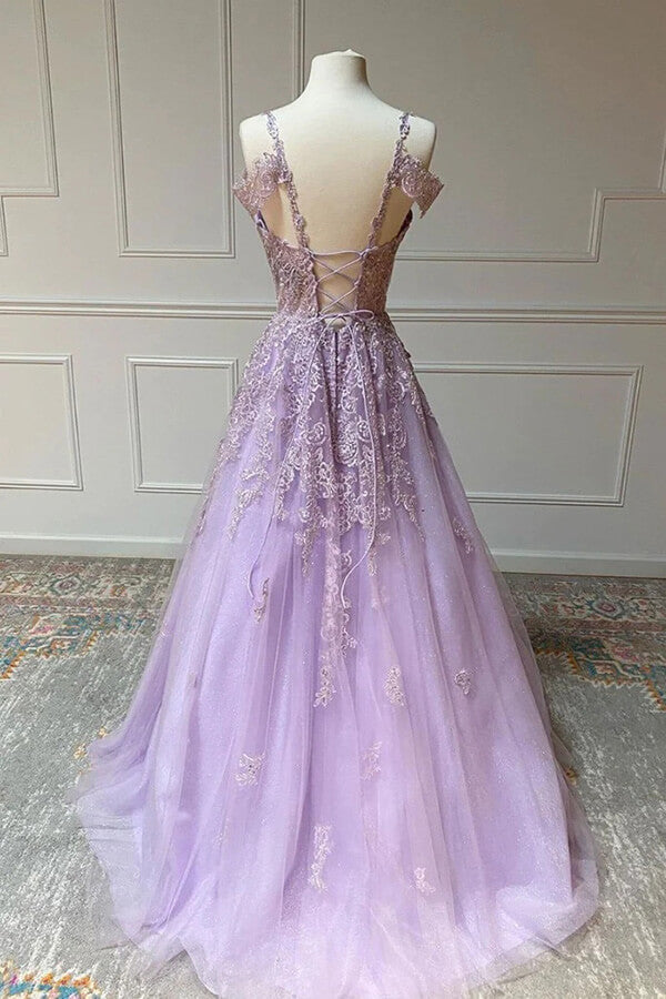 A-Linien-Abendkleid aus Tüll mit V-Ausschnitt und Spitzenapplikationen