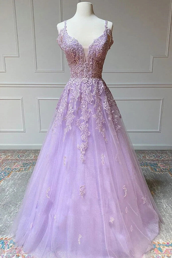 A-Linien-Abendkleid aus Tüll mit V-Ausschnitt und Spitzenapplikationen