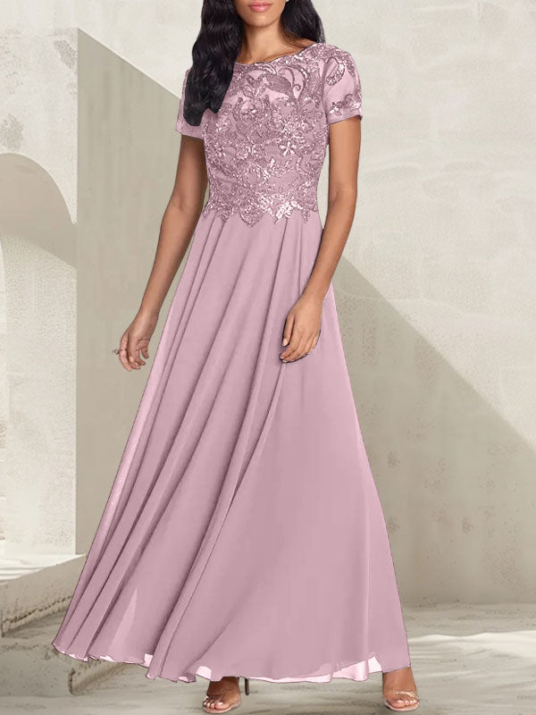 Anthrazitgraues, A-Linien-Kleid mit Rundhalsausschnitt und Perlenstickerei für die Mutter der Braut