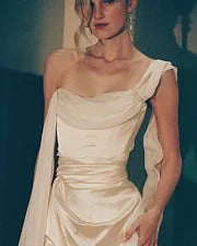Luxury Prom Dresses with Satin Fabric Chiffon Capelet and Ruched Back