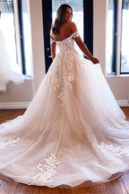 Luxury Tulle A-line Off Shoulder Wedding Dresses With Lace Appliques