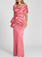 Vestidos para madre de la novia con corte tubo/columna, hombros descubiertos y largo hasta el suelo 
