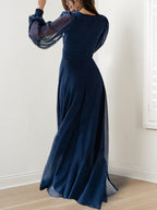 A-Linien-/Prinzessinnen-Kleid mit V-Ausschnitt, langen Ärmeln und bodenlanger Silhouette – Brautmutterkleider 