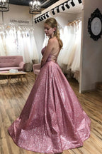 Glitzerndes A-Linien-Abschlussballkleid mit U-Boot-Ausschnitt, Spaghettiträgern, Schleppe und Taschen