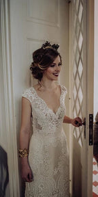 Lace Wedding Dress with Little Cap Sleeves Vintage Lace Pattern Bridal Dress