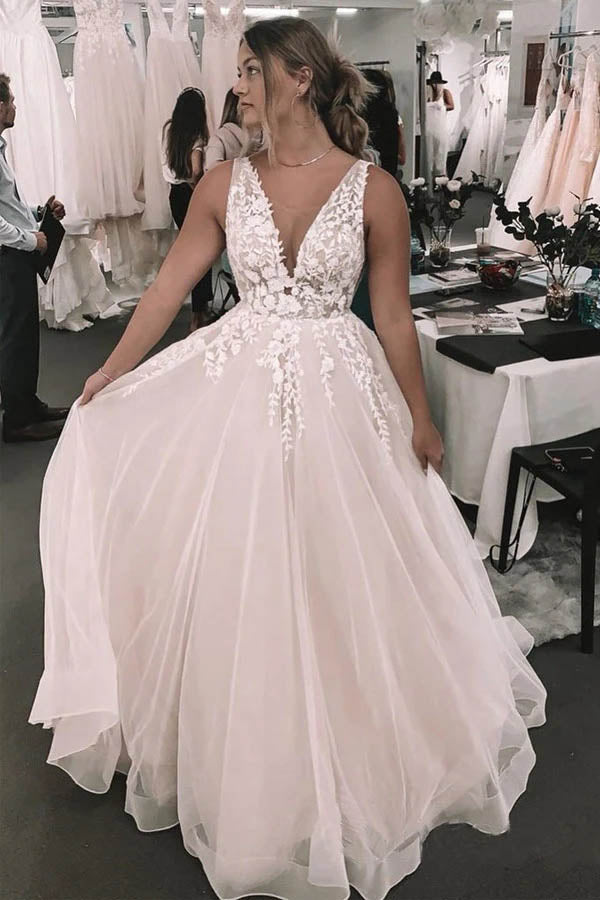 Foral Romantic Deep V-neck Appliqued Backless Bridal Gown Wedding Dress