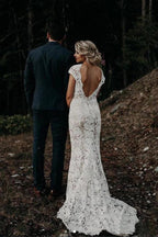 Bezauberndes Meerjungfrauen-Hochzeitskleid aus elfenbeinfarbener Spitze mit kurzen Ärmeln, Brautkleid