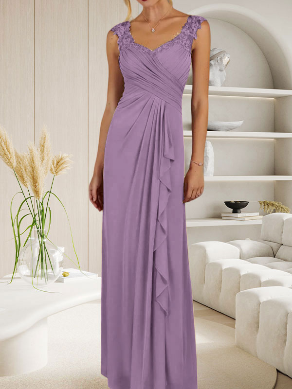 Vestido de malla plisada con escote corazón y corte en A color champán