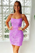 Vestido corto de encaje sirena morado ajustado con cordones para regreso a casa