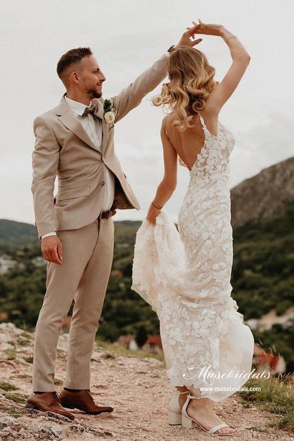 Mermaid V-neck Open Back Lace Appliques Beach Wedding Dresses
